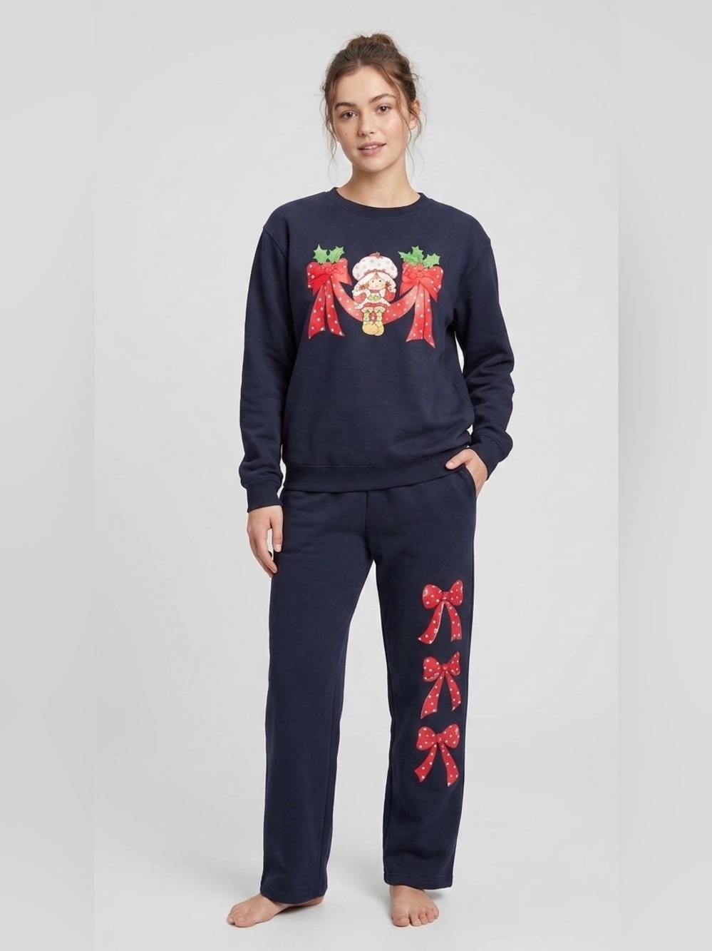 Strawberry Shortcake Christmas Lounge Set Navy Sweatshirt & Bow Sweatpants NWT